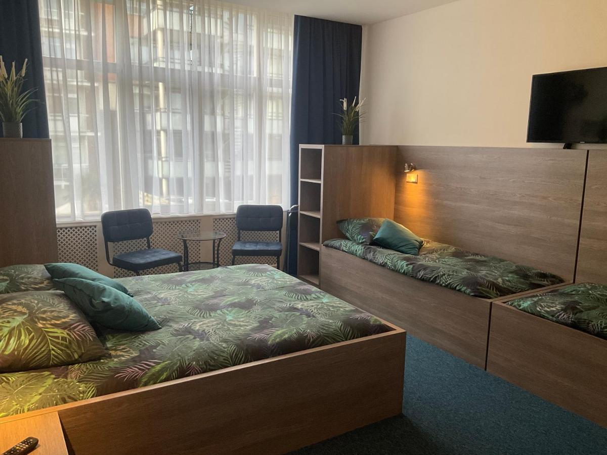 Poseidon Hotel *